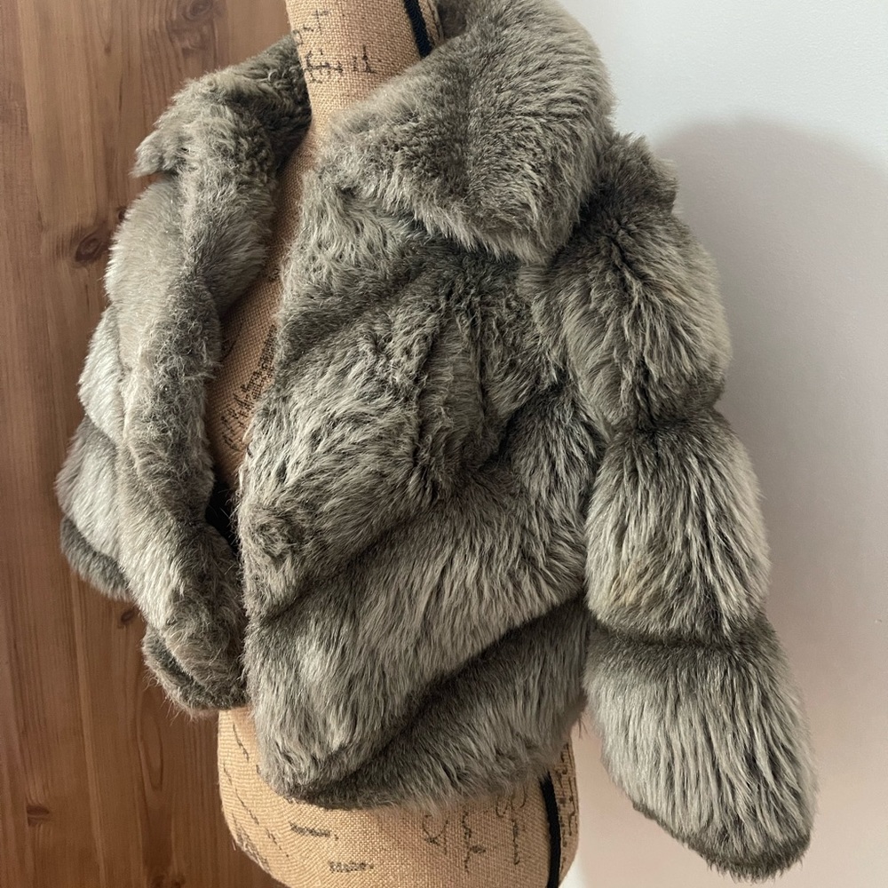 VINTAGE GLENOIT FAUX FUR JACKET FROM around the 1960’s MADE IN ENGLAND